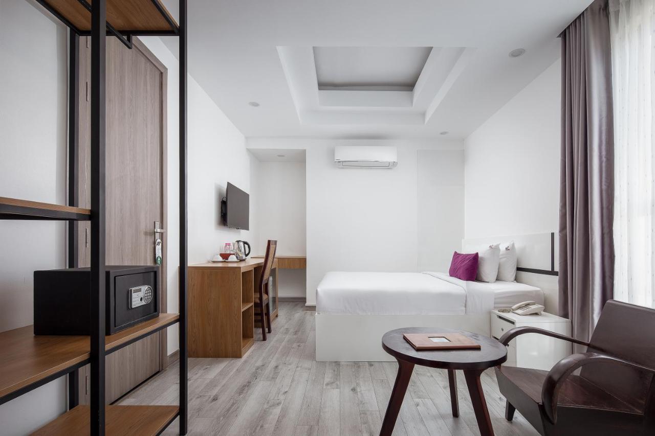 King Grand Boutique Hotel Пном Пен Екстериор снимка