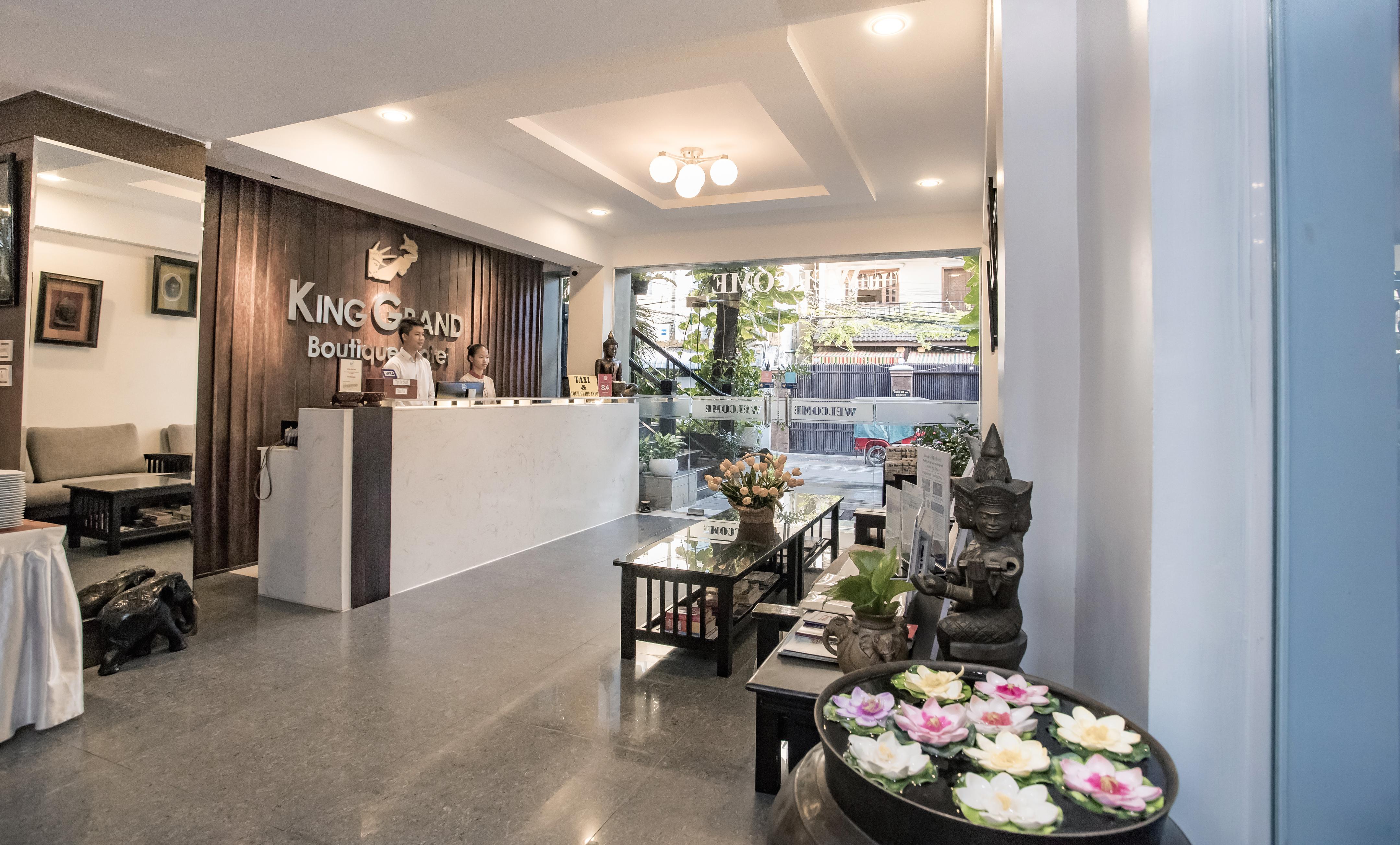 King Grand Boutique Hotel Пном Пен Екстериор снимка