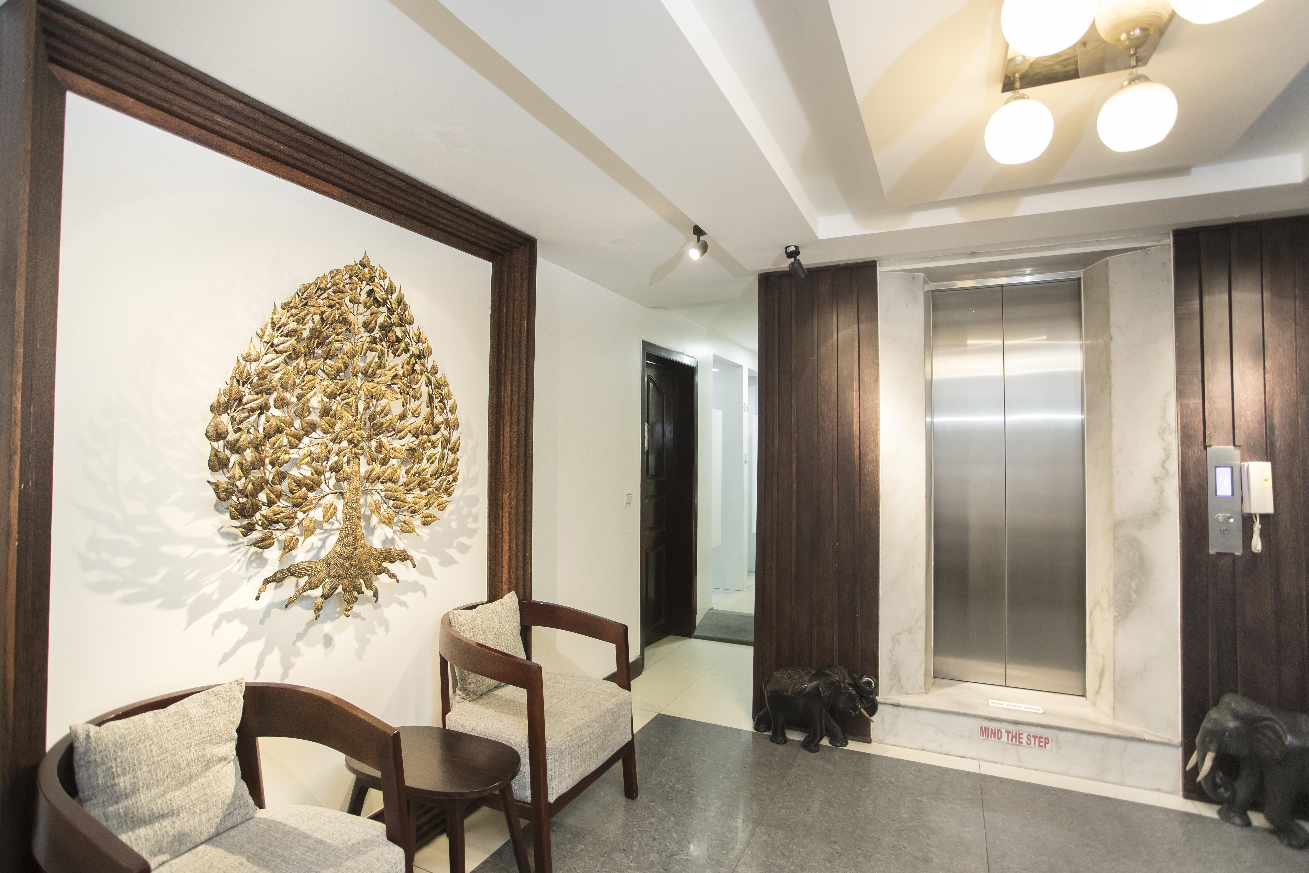 King Grand Boutique Hotel Пном Пен Екстериор снимка