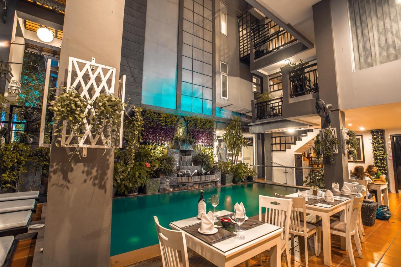 King Grand Boutique Hotel Пном Пен Екстериор снимка